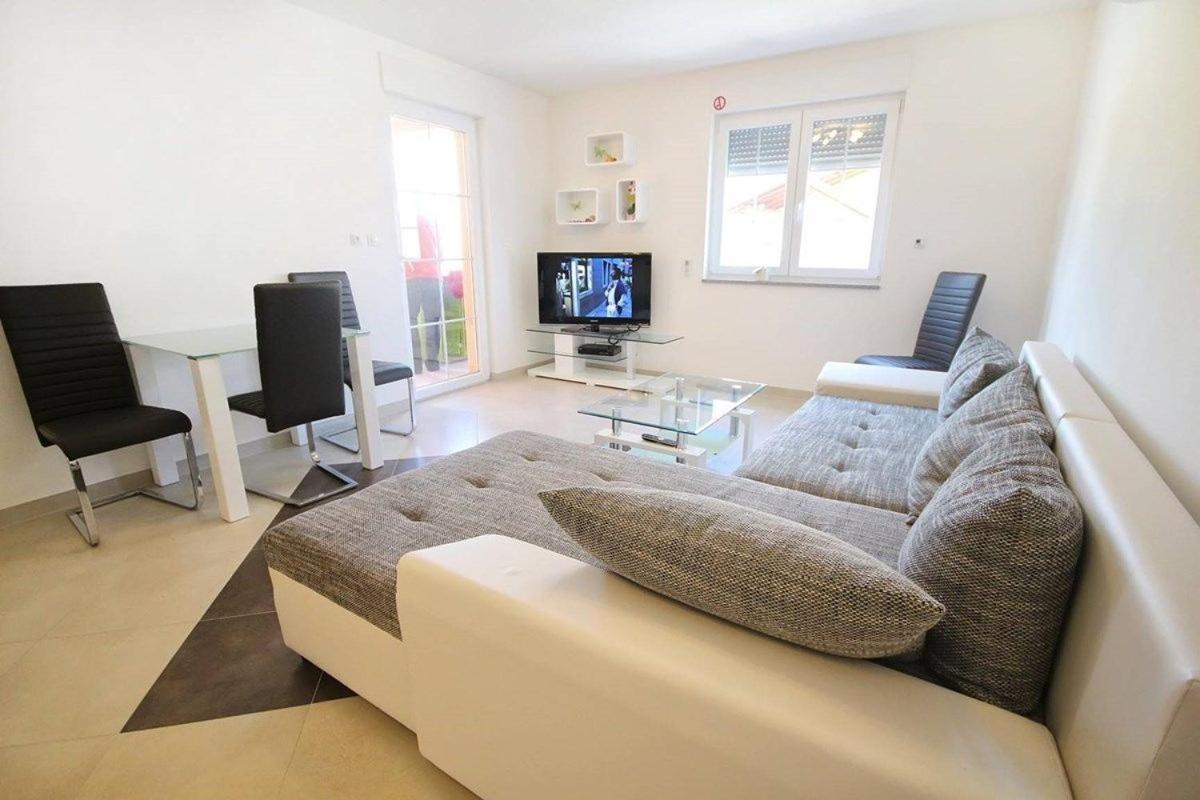 Apartment Borka ميدولين المظهر الخارجي الصورة